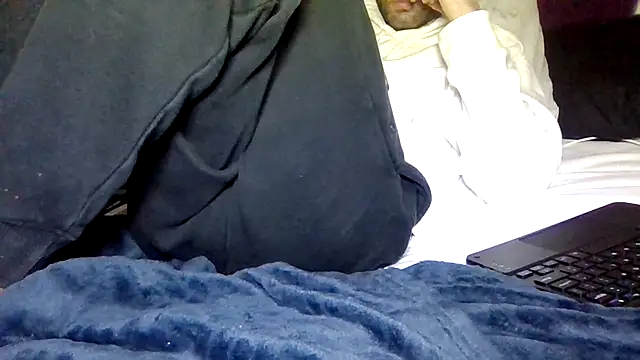 Snapshot of addicktedGT chatting on February 19, 2025, 7:16 pm addicktedGT online show from February 19, 2025, 7:16 pm