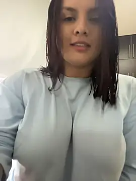 Snapshot of SabrinaVega chatting on May 25, 2026, 8:51 pm SabrinaVega online show from May 25, 2026, 8:51 pm