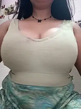 Snapshot of cute-mahek chatting on April 1, 2026, 7:00 pm cute-mahek online show from April 1, 2026, 7:00 pm