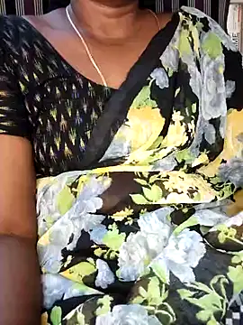 Indiandolly23 online show from March 5, 2025, 6:01 pm