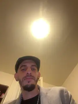 Snapshot of Rebeu313 chatting on March 15, 2026, 4:19 am Rebeu313 online show from March 15, 2026, 4:19 am