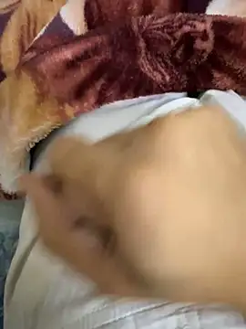 Snapshot of hamed-697 chatting on December 17, 2024, 9:50 am hamed-697 online show from December 17, 2024, 9:50 am