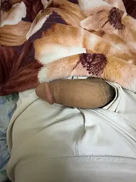 Snapshot of hamed-697 chatting on December 27, 2024, 2:04 am hamed-697 online show from December 27, 2024, 2:04 am