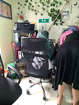 Snapshot of NAJWA-ARAB chatting on March 20, 2025, 2:21 pm NAJWA-ARAB online show from March 20, 2025, 2:21 pm