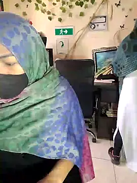 Snapshot of NAJWA-ARAB chatting on January 17, 2025, 2:07 pm NAJWA-ARAB online show from January 17, 2025, 2:07 pm