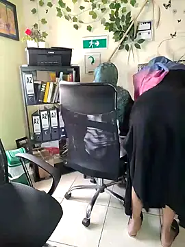 Snapshot of NAJWA-ARAB chatting on February 4, 2025, 1:48 pm NAJWA-ARAB online show from February 4, 2025, 1:48 pm