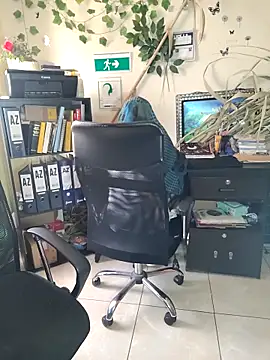 Snapshot of NAJWA-ARAB chatting on February 14, 2025, 2:23 pm NAJWA-ARAB online show from February 14, 2025, 2:23 pm