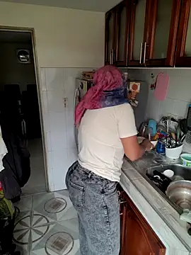 Snapshot of NAJWA-ARAB chatting on September 30, 2025, 2:56 pm NAJWA-ARAB online show from September 30, 2025, 2:56 pm