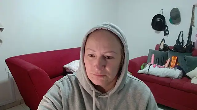 Snapshot of emperabigbootybigass chatting on February 20, 2026, 12:18 pm emperabigbootybigass online show from February 20, 2026, 12:18 pm