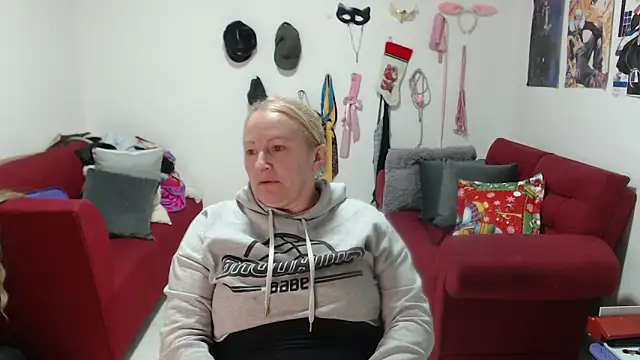 emperabigbootybigass online show from December 5, 2025, 12:15 pm