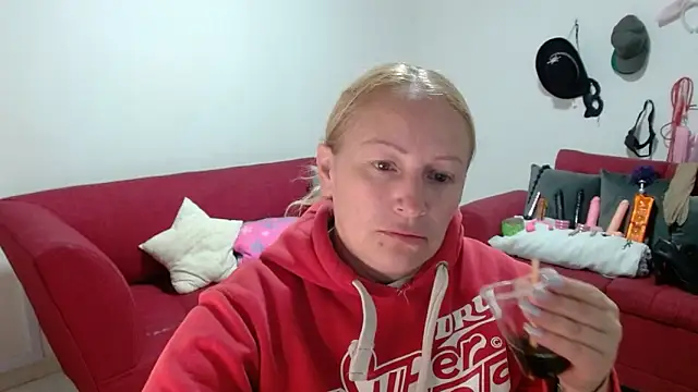 Snapshot of emperabigbootybigass chatting on February 10, 2026, 12:15 pm emperabigbootybigass online show from February 10, 2026, 12:15 pm