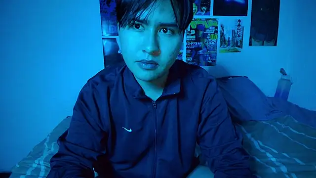 Snapshot of shinji-18 chatting on March 14, 2025, 12:32 am shinji-18 online show from March 14, 2025, 12:32 am