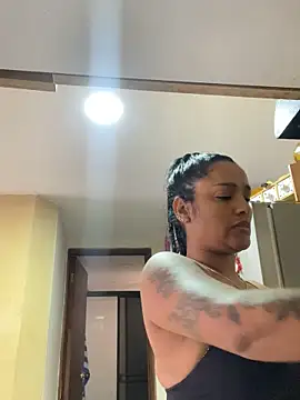 KatalinnaBrown online show from December 4, 2025, 5:01 pm