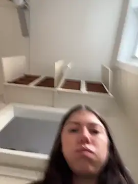 Snapshot of emilycoco chatting on February 7, 2026, 9:56 pm emilycoco online show from February 7, 2026, 9:56 pm