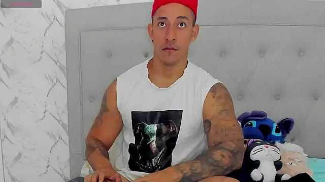 luigiferrara online show from April 5, 2026, 2:46 pm