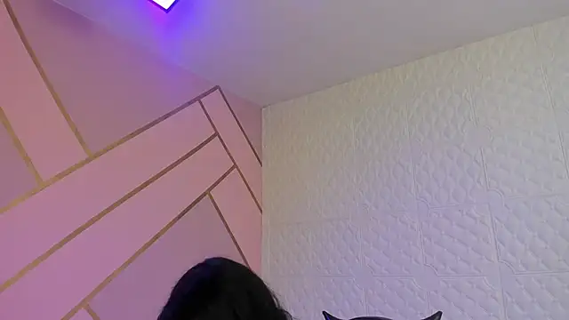 Violetaa diazz online show from January 9, 2026, 9:11 pm