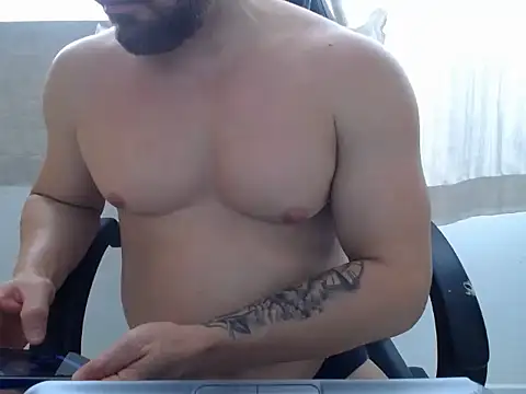 Snapshot of Apollo_21 chatting on November 19, 2025, 5:02 pm Apollo 21 online show from November 19, 2025, 5:02 pm