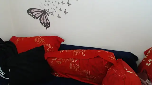 Snapshot of LadyHellene chatting on March 11, 2025, 12:39 pm LadyHellene online show from March 11, 2025, 12:39 pm