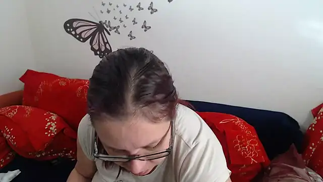 Snapshot of LadyHellene chatting on March 6, 2025, 7:14 am LadyHellene online show from March 6, 2025, 7:14 am