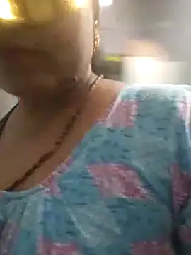 Snapshot of Cute-Pammi1 chatting on December 11, 2024, 9:09 am Cute-Pammi1 online show from December 11, 2024, 9:09 am