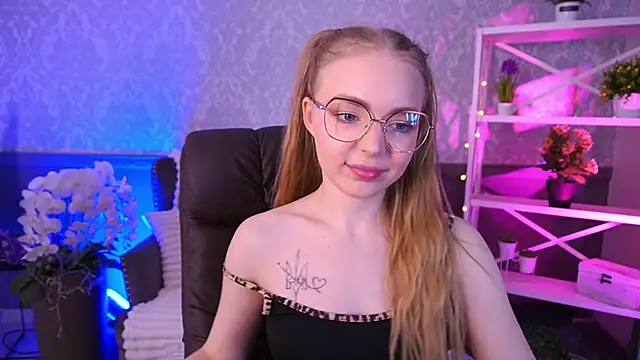 EmilySunshineS online show from January 31, 2026, 7:12 pm