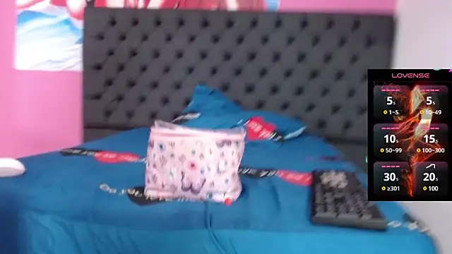  candy jade  online show from March 14, 2025, 2:52 pm