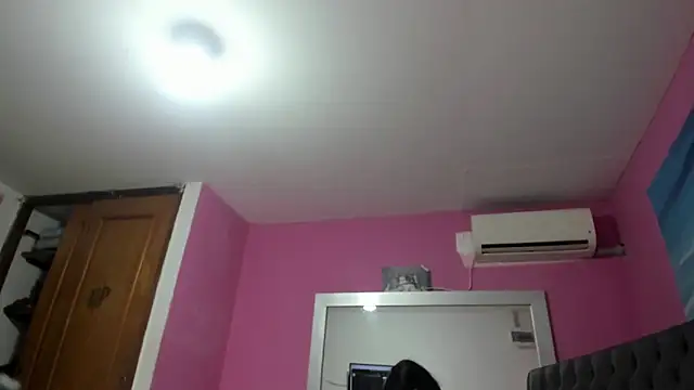  candy jade  online show from February 13, 2026, 10:37 am