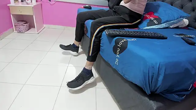 Snapshot of _candy_jade_ chatting on March 6, 2026, 11:05 am candy jade online show from March 6, 2026, 11:05 am