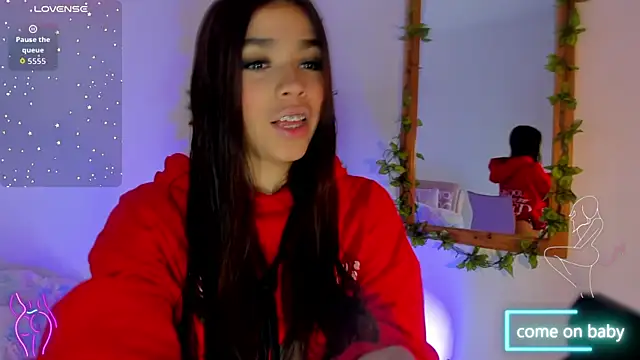 GiaFu online show from November 14, 2025, 6:33 pm