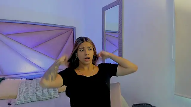 Snapshot of GiaFu chatting on February 22, 2026, 6:09 pm GiaFu online show from February 22, 2026, 6:09 pm