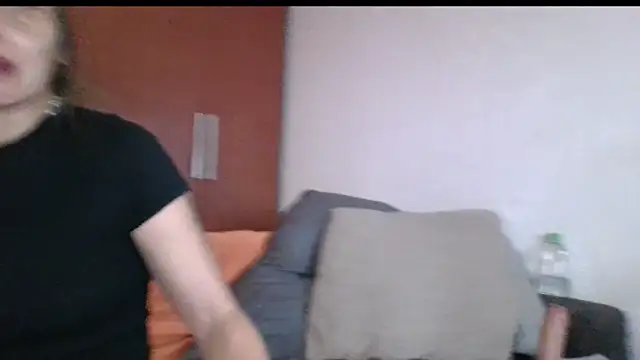 Snapshot of KarolinaReaper chatting on September 12, 2025, 9:36 pm KarolinaReaper online show from September 12, 2025, 9:36 pm