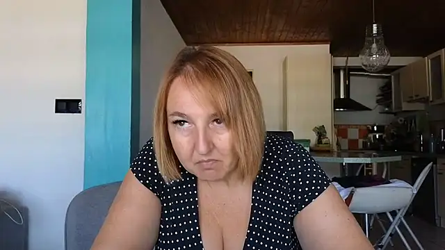 Sandcoq online show from July 14, 2026, 8:30 am