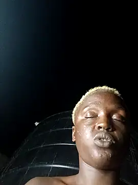 Snapshot of Crazybitchtheanalgoddess4 chatting on January 5, 2025, 1:03 am Crazybitchtheanalgoddess4 online show from January 5, 2025, 1:03 am