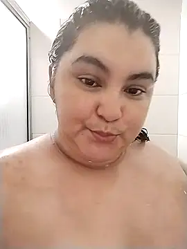 Snapshot of KATIIA16 chatting on September 21, 2025, 10:15 pm KATIIA16 online show from September 21, 2025, 10:15 pm