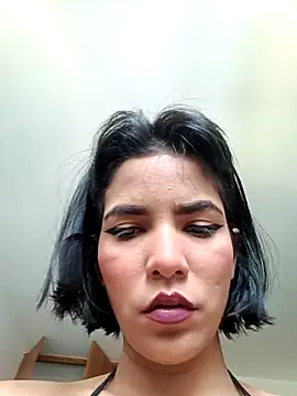 Snapshot of misskitty19-01 chatting on February 19, 2025, 4:55 pm misskitty19-01 online show from February 19, 2025, 4:55 pm