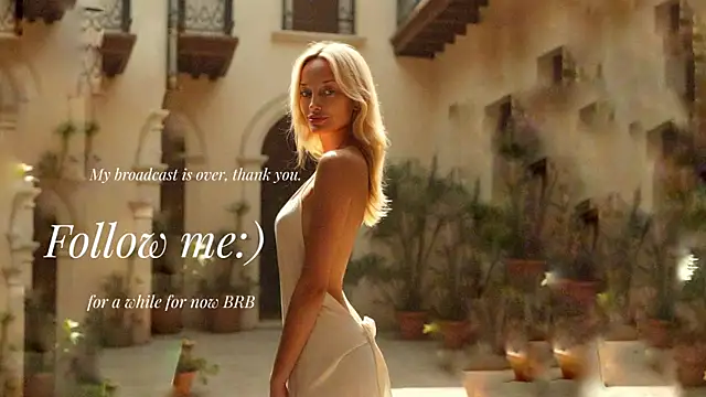 Snapshot of DreamSofia chatting on December 13, 2025, 8:04 pm DreamSofia online show from December 13, 2025, 8:04 pm