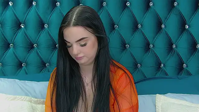 DarleneAdams online show from March 17, 2025, 10:08 pm