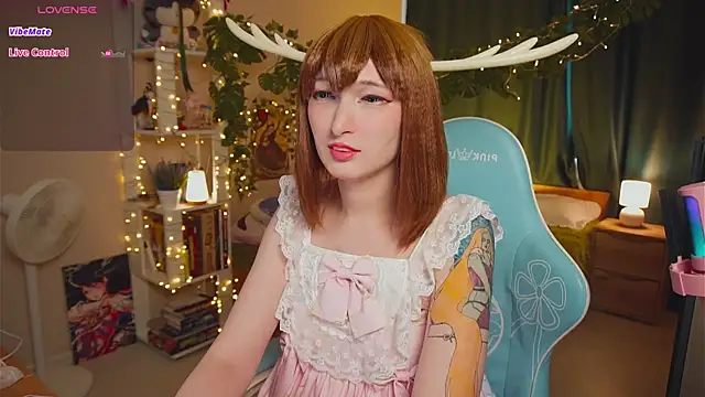 koshkasenpai online show from March 11, 2025, 2:10 am