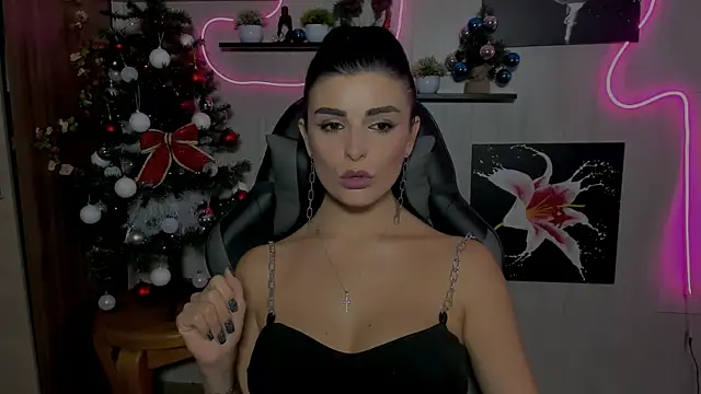 Snapshot of KayWuds chatting on December 19, 2024, 11:07 am KayWuds online show from December 19, 2024, 11:07 am