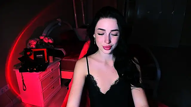 lovely desire online show from November 19, 2025, 6:02 am