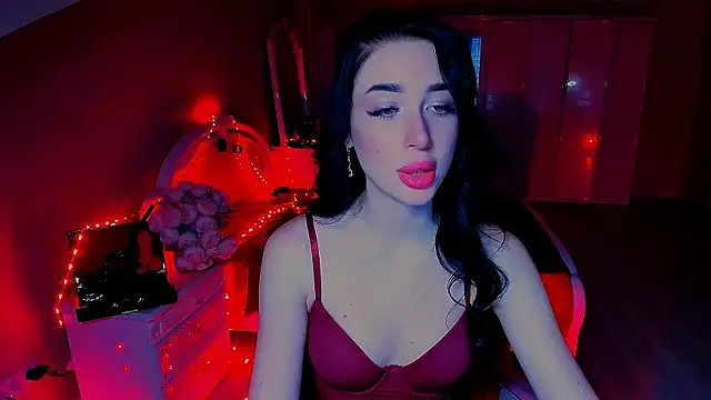 Snapshot of lovely_desire chatting on March 18, 2025, 1:12 pm lovely desire online show from March 18, 2025, 1:12 pm