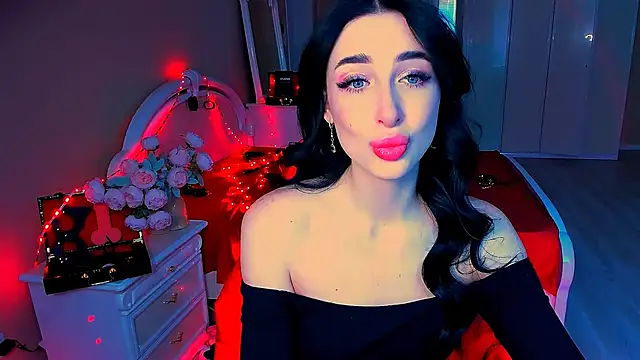 Snapshot of lovely_desire chatting on February 9, 2025, 7:48 am lovely desire online show from February 9, 2025, 7:48 am