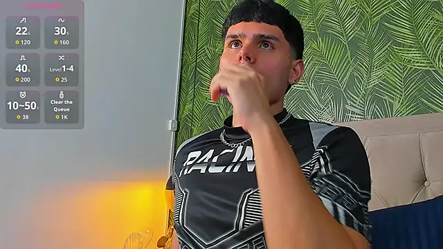 Snapshot of Nathaniel_Park chatting on October 29, 2025, 11:58 pm Nathaniel Park online show from October 29, 2025, 11:58 pm