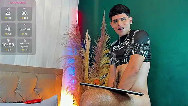 Snapshot of Nathaniel_Park chatting on October 21, 2025, 9:25 pm Nathaniel Park online show from October 21, 2025, 9:25 pm