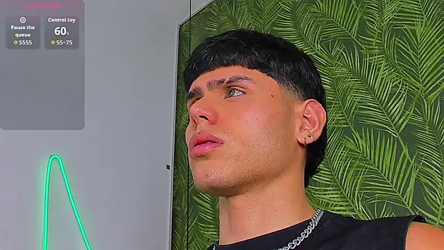 Snapshot of Nathaniel_Park chatting on February 3, 2026, 3:37 am Nathaniel Park online show from February 3, 2026, 3:37 am