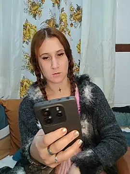 Snapshot of Khalee_si chatting on June 24, 2026, 7:33 pm Khalee si online show from June 24, 2026, 7:33 pm