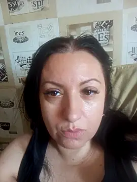 Veronica-Celie online show from March 11, 2026, 9:47 am