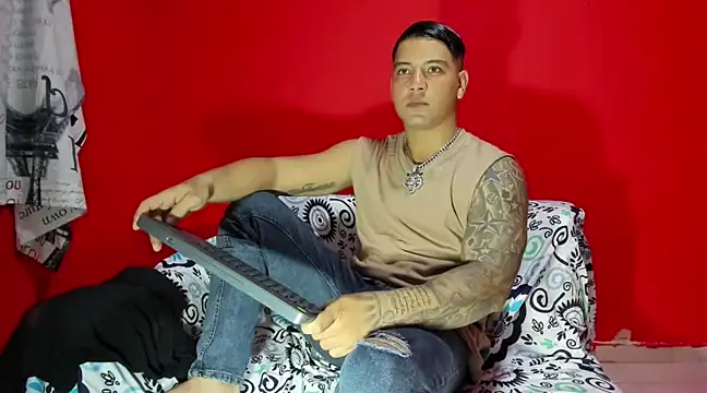 paul luis online show from February 21, 2025, 2:06 am