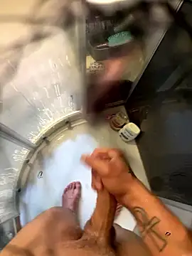 lescro95  online show from October 14, 2025, 8:48 am