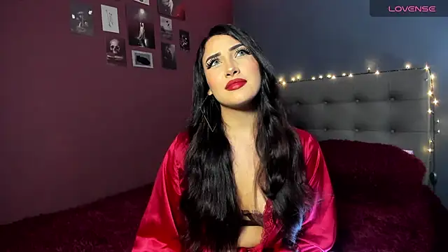 charlotte james0 online show from January 9, 2026, 2:40 am